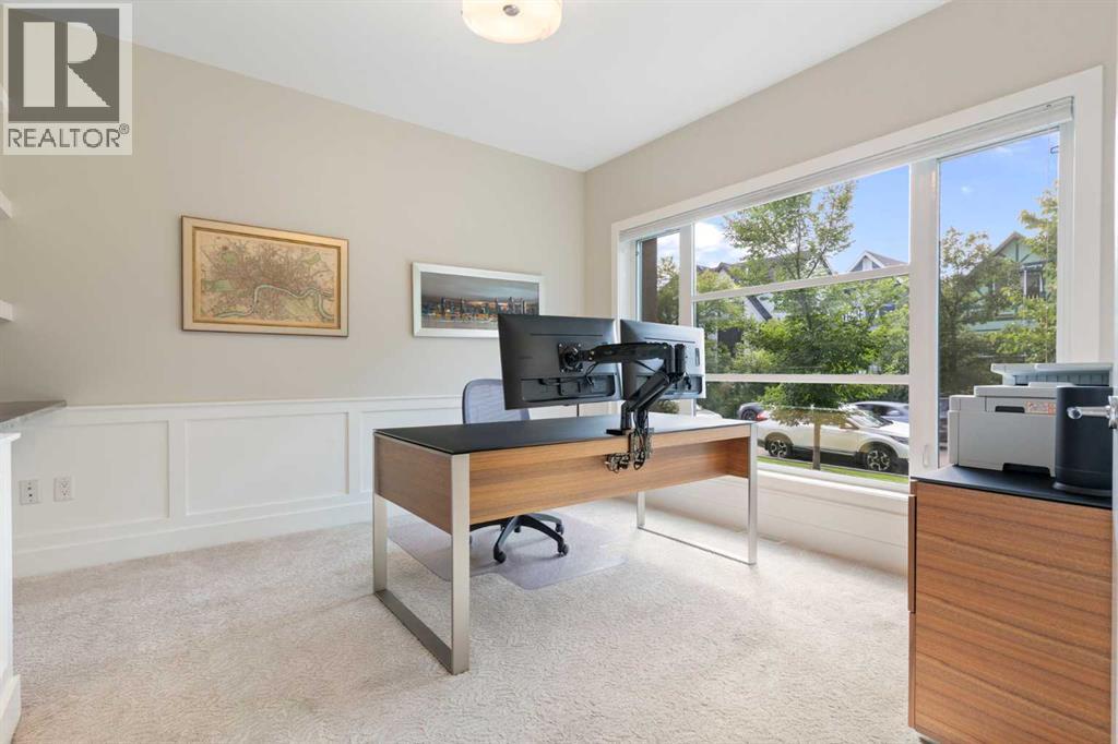 Single Family House for Sale in   Street NW Hillhurst Calgary 
