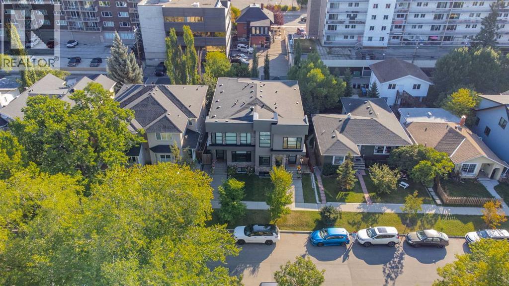 Single Family House for Sale in   Street NW Hillhurst Calgary 