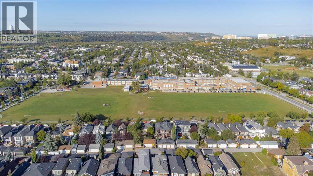 Single Family House for Sale in   Street NW Hillhurst Calgary 