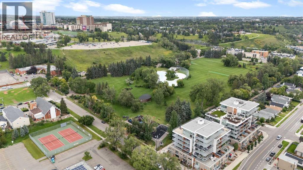 Single Family House for Sale in   Street NW Hillhurst Calgary 