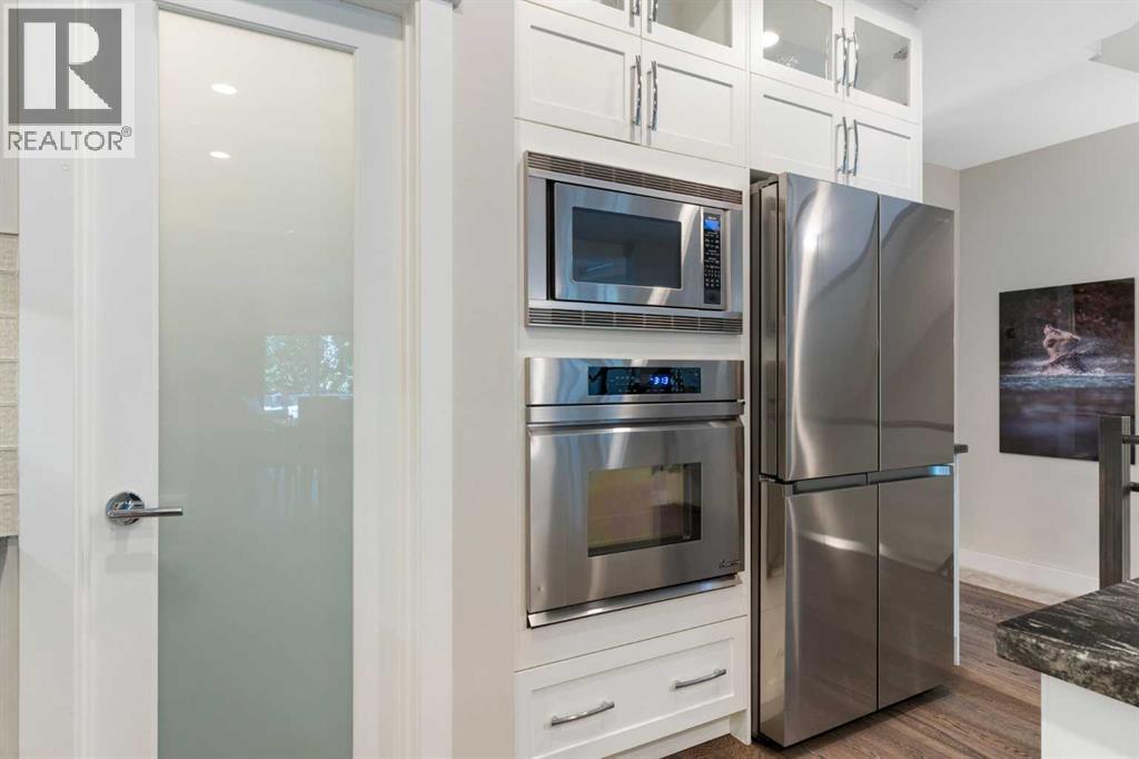 Single Family House for Sale in   Street NW Hillhurst Calgary 