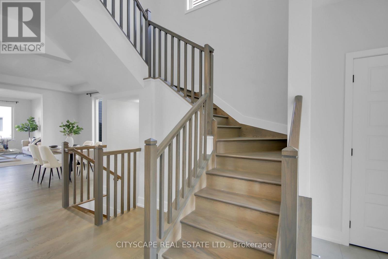 Photo 10 of 831 Derren Avenue, Ottawa ON