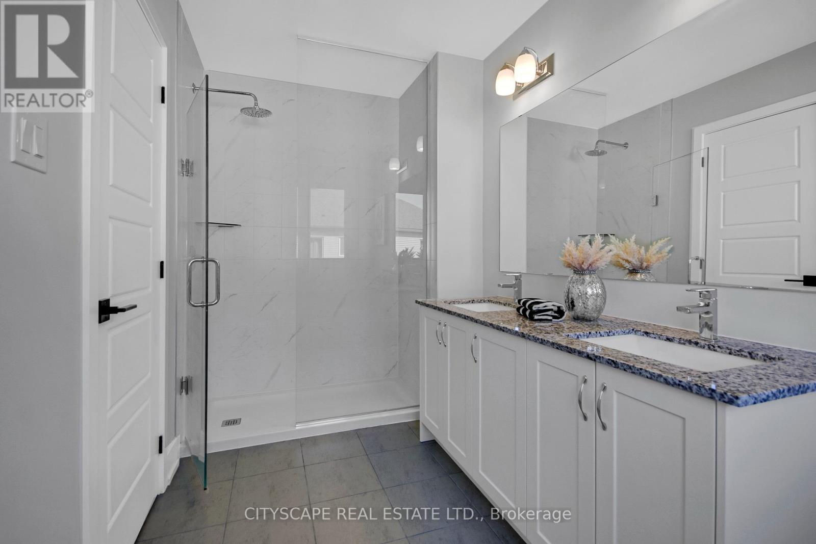 Photo 12 of 831 Derren Avenue, Ottawa ON