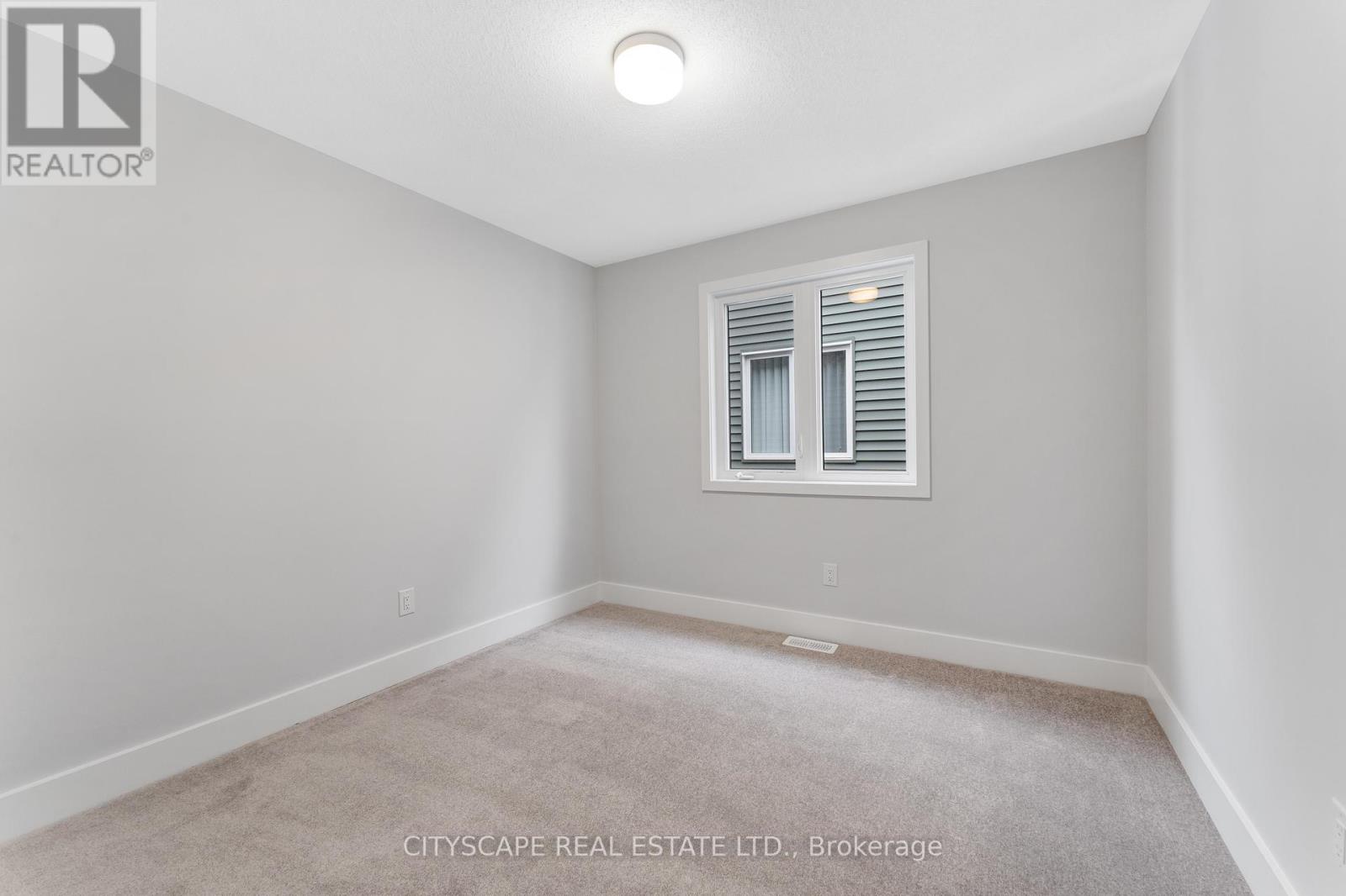 Photo 16 of 831 Derren Avenue, Ottawa ON