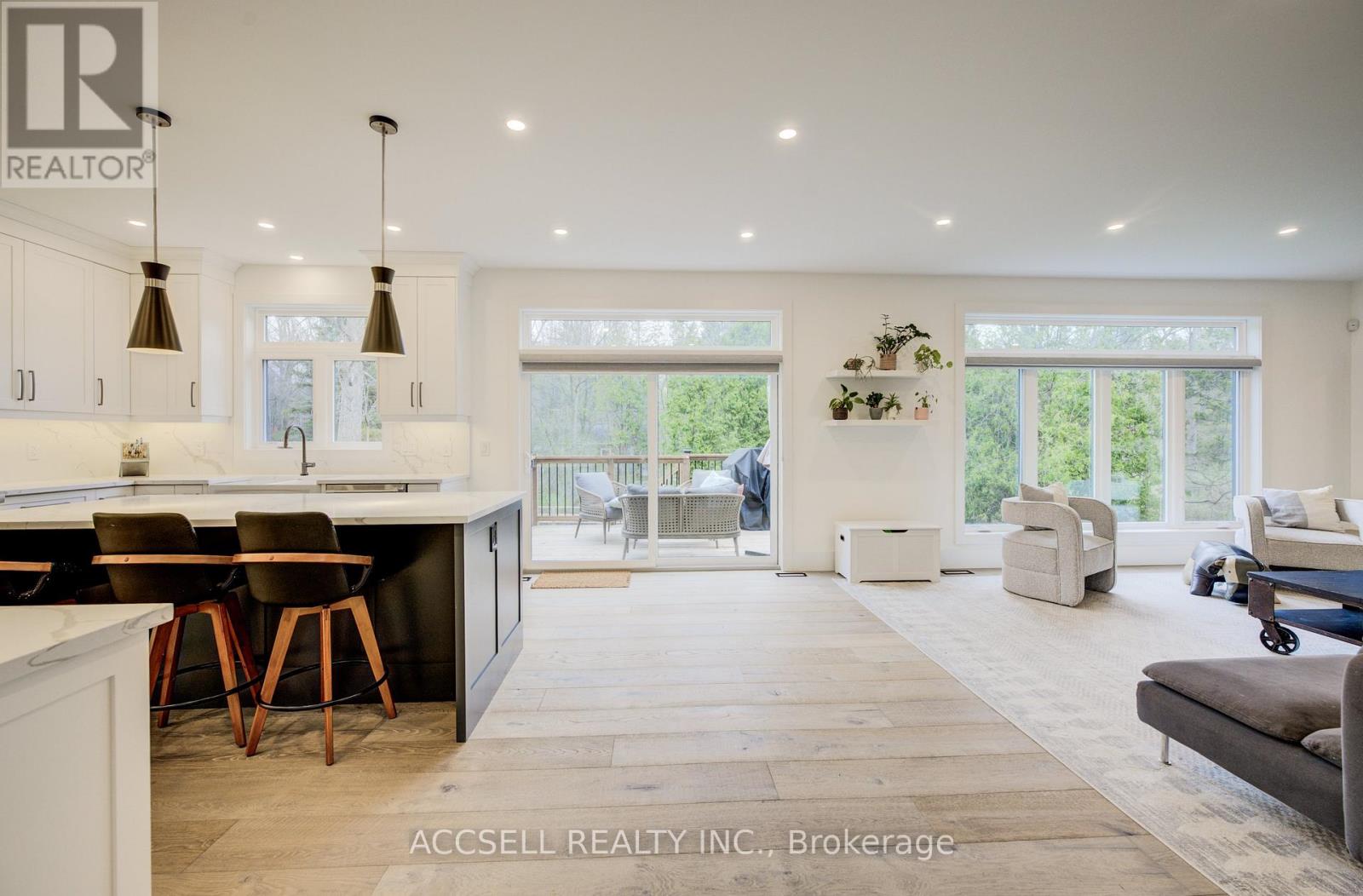 Photo 12 of 1095 Mineral Springs Road, Hamilton ON