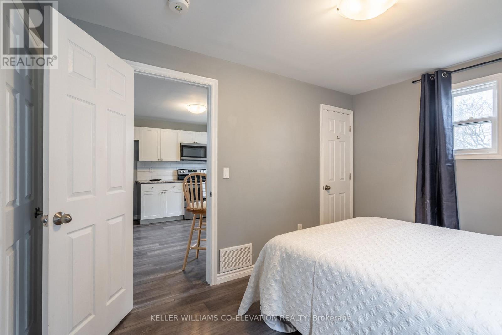 Photo 16 of 1 9 Merigold Street, St Catharines ON