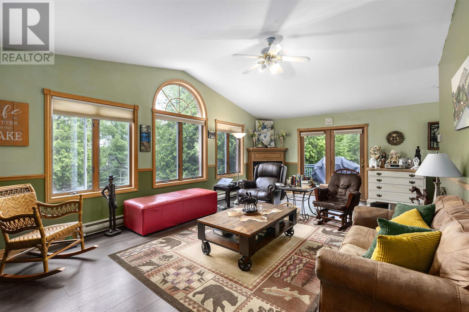 Photo 18 of 3804 Hamilton Dr, Hilton Beach ON