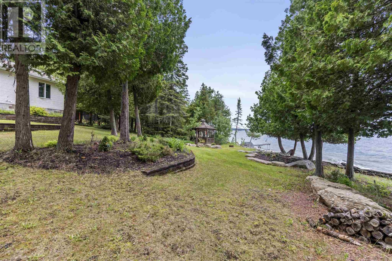 Photo 33 of 3804 Hamilton Dr, Hilton Beach ON
