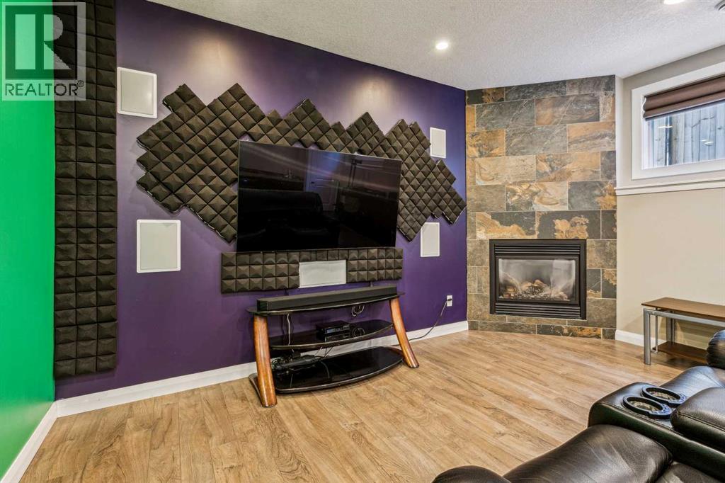 Photo 5 of 25 Westridge Way, Okotoks AB