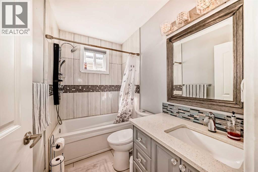 Single Family House for Sale in  Taraglen Road NE Taradale Calgary 