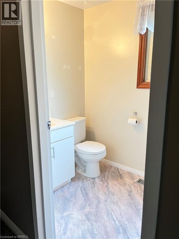 Photo 28 of 47 Wedgewood Avenue, Chatham ON