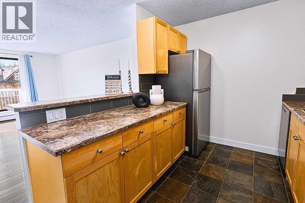Single Family House for Sale in    Avenue SW Lower Mount Royal Calgary 