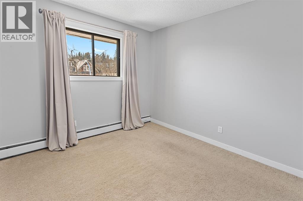 Single Family House for Sale in    Avenue SW Lower Mount Royal Calgary 