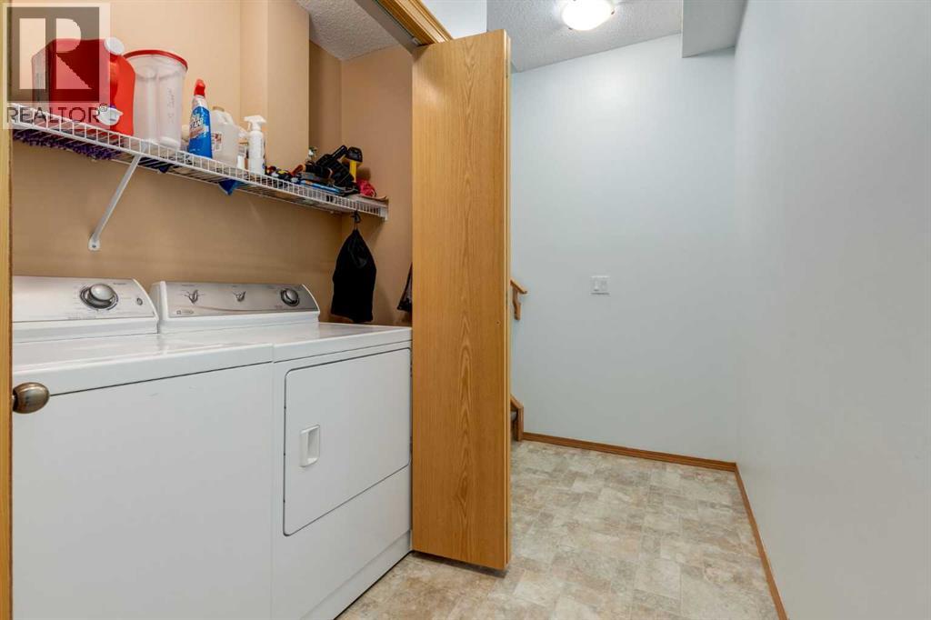 Photo 33 of 170 Sagewood Landing Sw, Airdrie AB