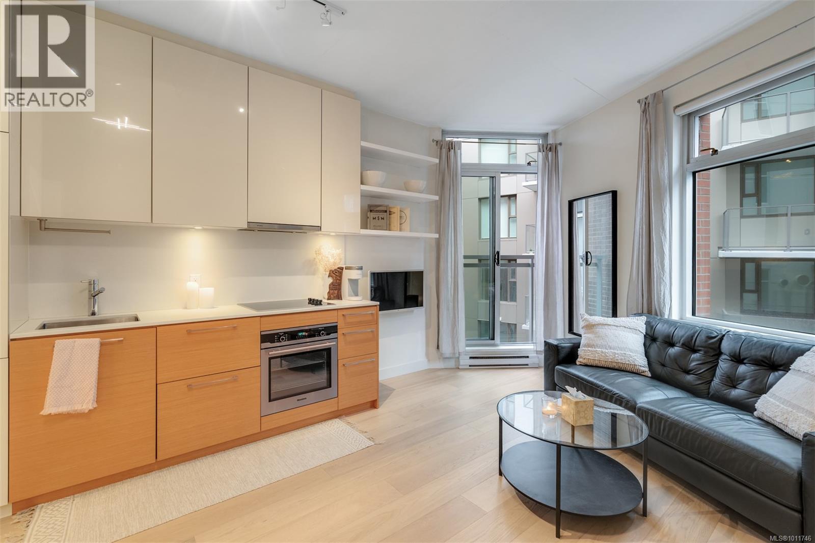 102 456 Pandora Avenue, Victoria