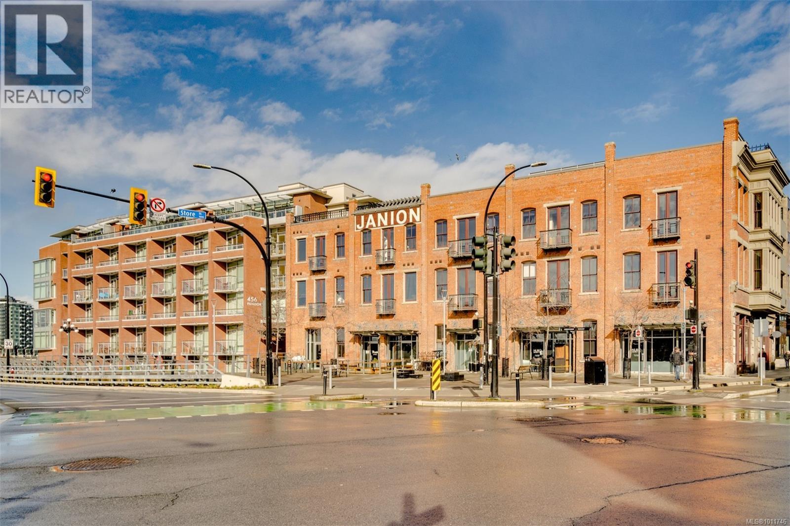102 456 Pandora Avenue, Victoria