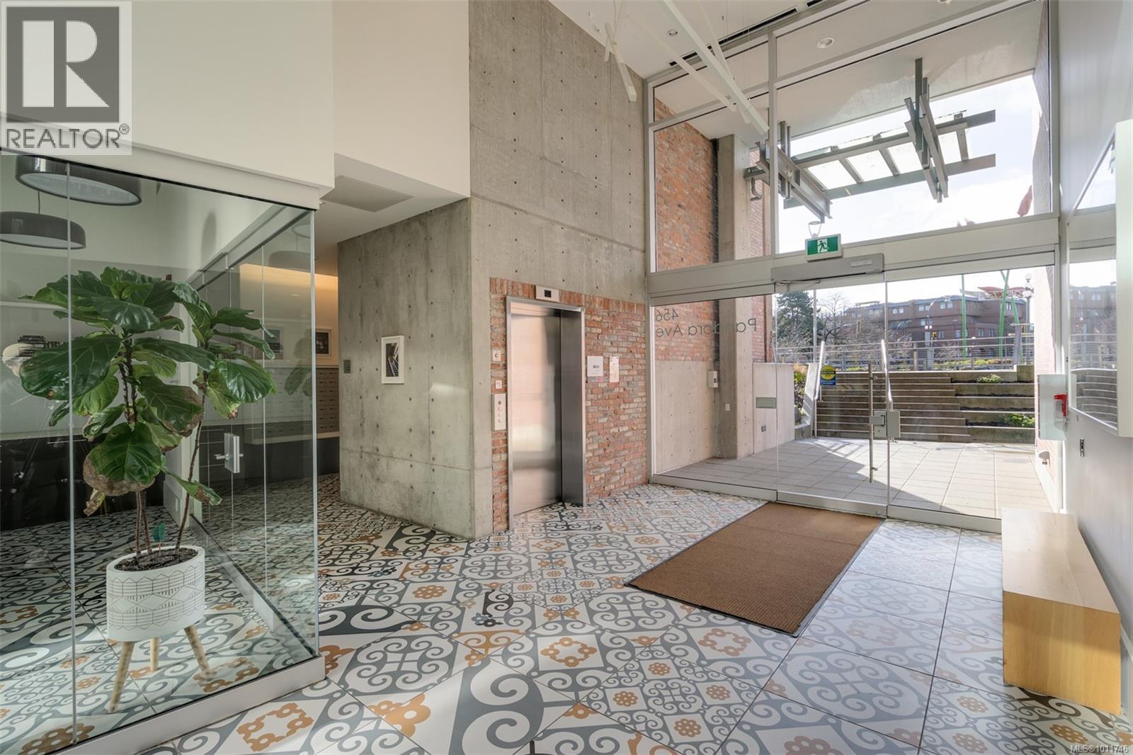 102 456 Pandora Avenue, Victoria