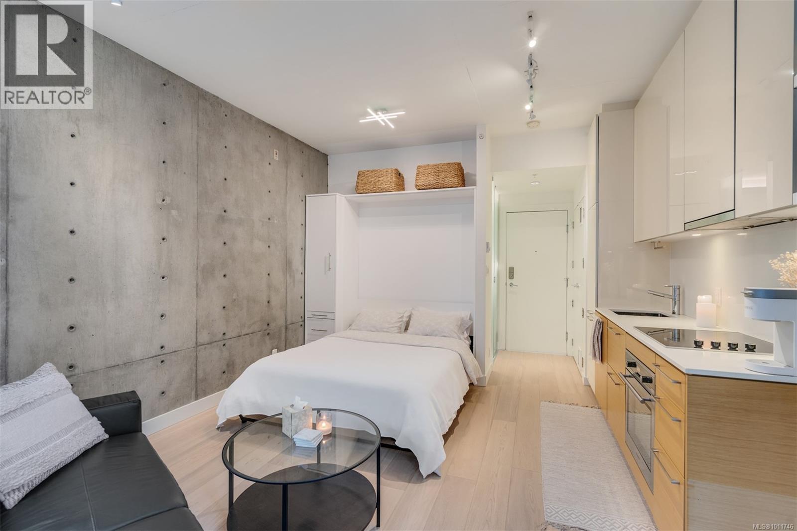 102 456 Pandora Avenue, Victoria