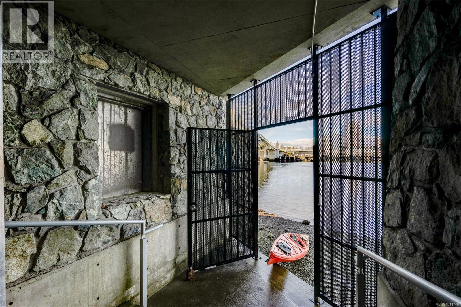 102 456 Pandora Avenue, Victoria