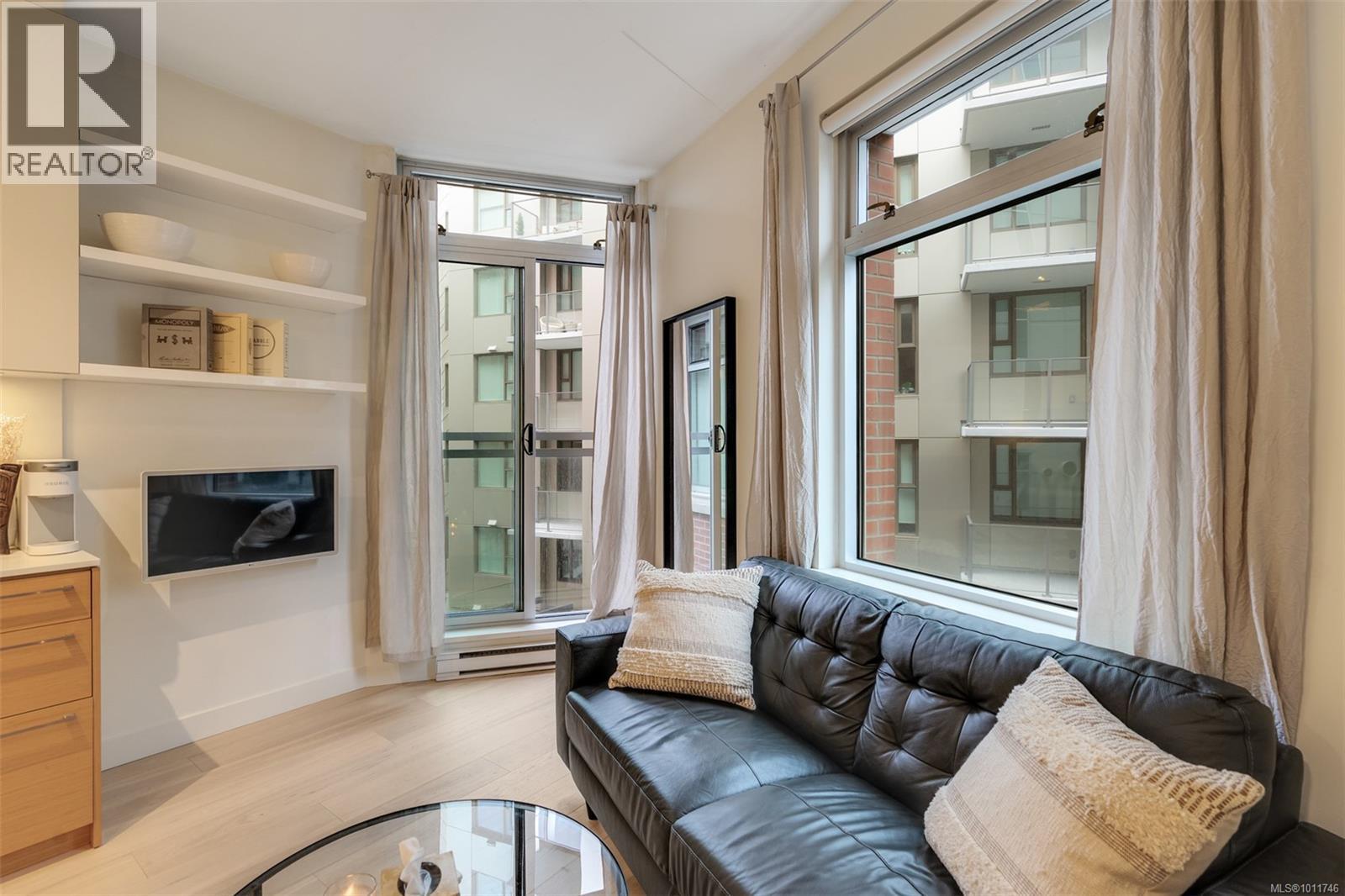 102 456 Pandora Avenue, Victoria
