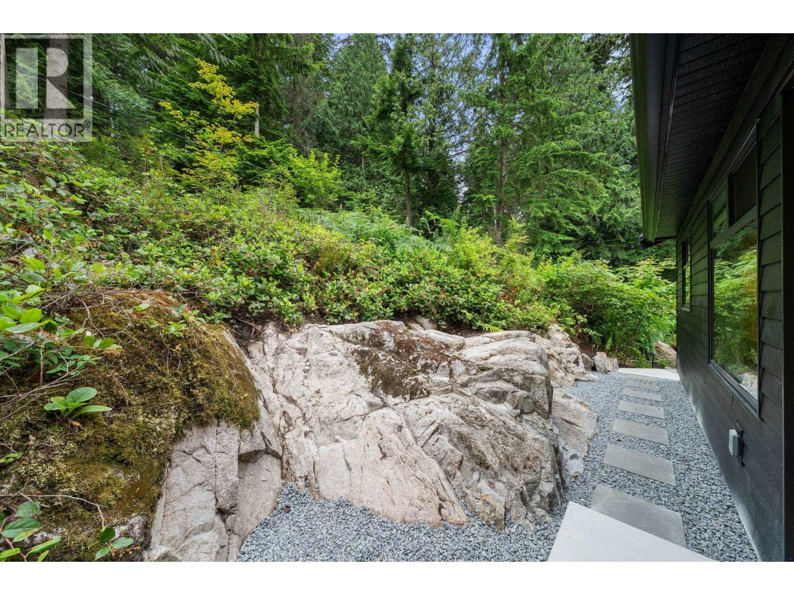 Photo 16 of 4507 Summerside Lane, North Vancouver BC