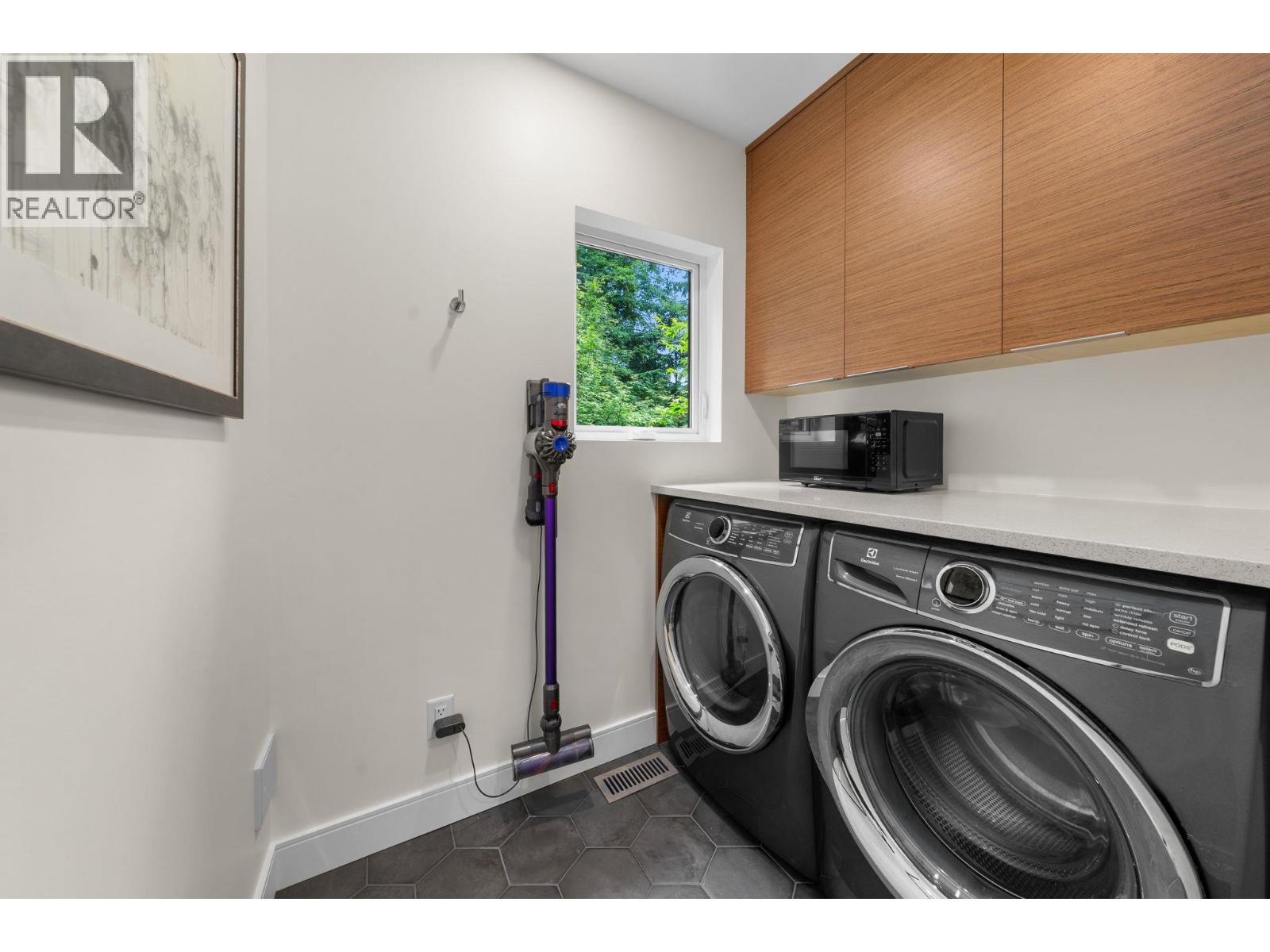 Photo 19 of 4507 Summerside Lane, North Vancouver BC