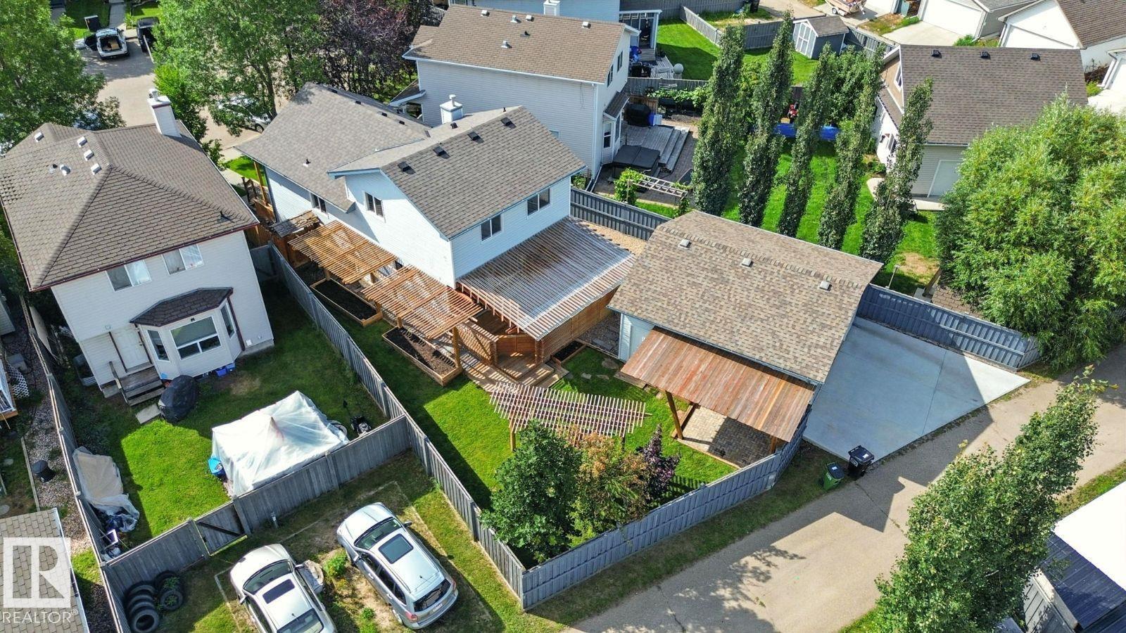 Photo 21 of 5419 203 St Nw, Edmonton AB