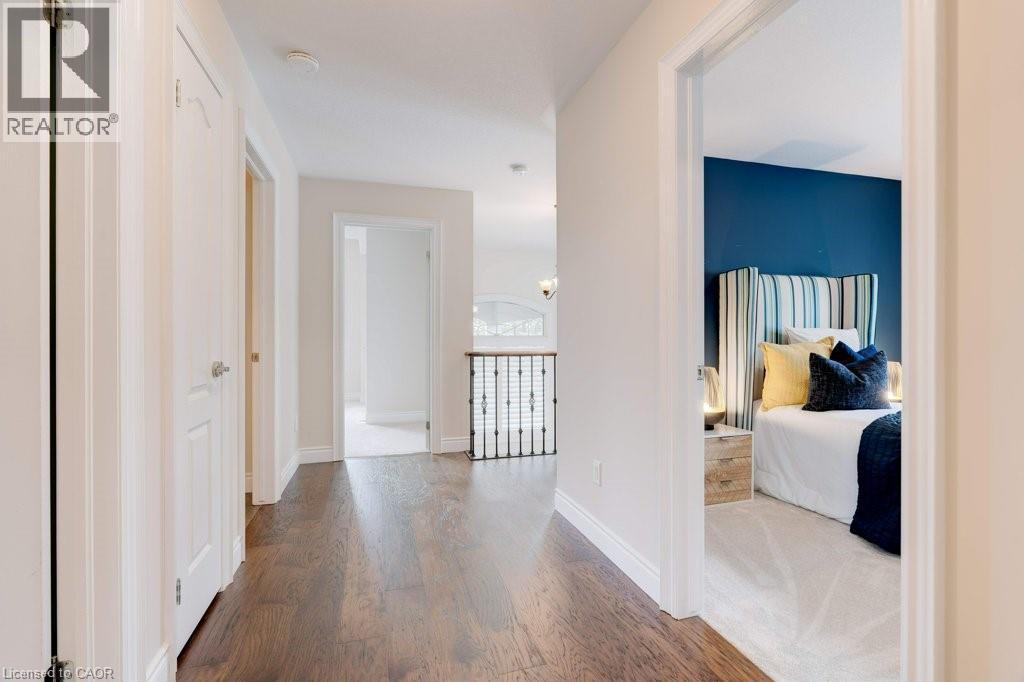 Photo 31 of 47 Premier Road, Hamilton ON