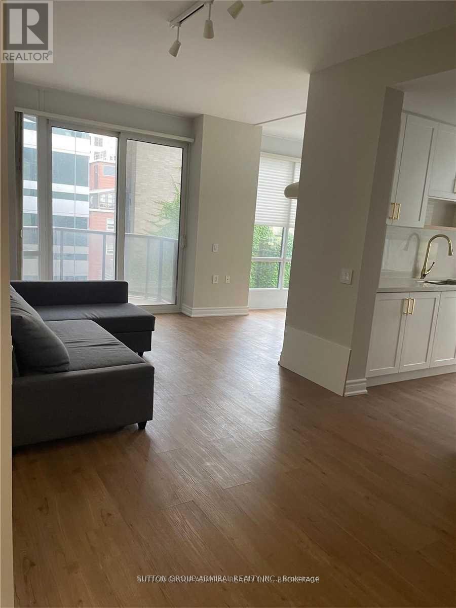 Listing photo of 610 - 85 BLOOR STREET E