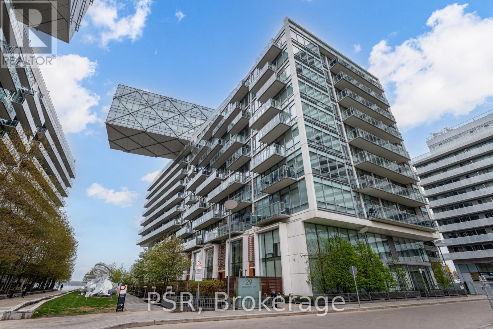 Photo 10 of 627 29 Queens Quay E, Toronto ON