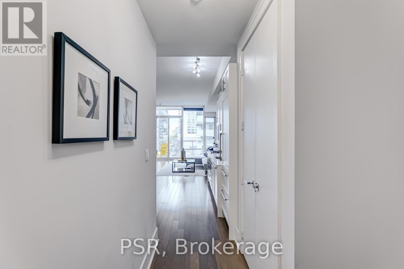Photo 42 of 627 29 Queens Quay E, Toronto ON