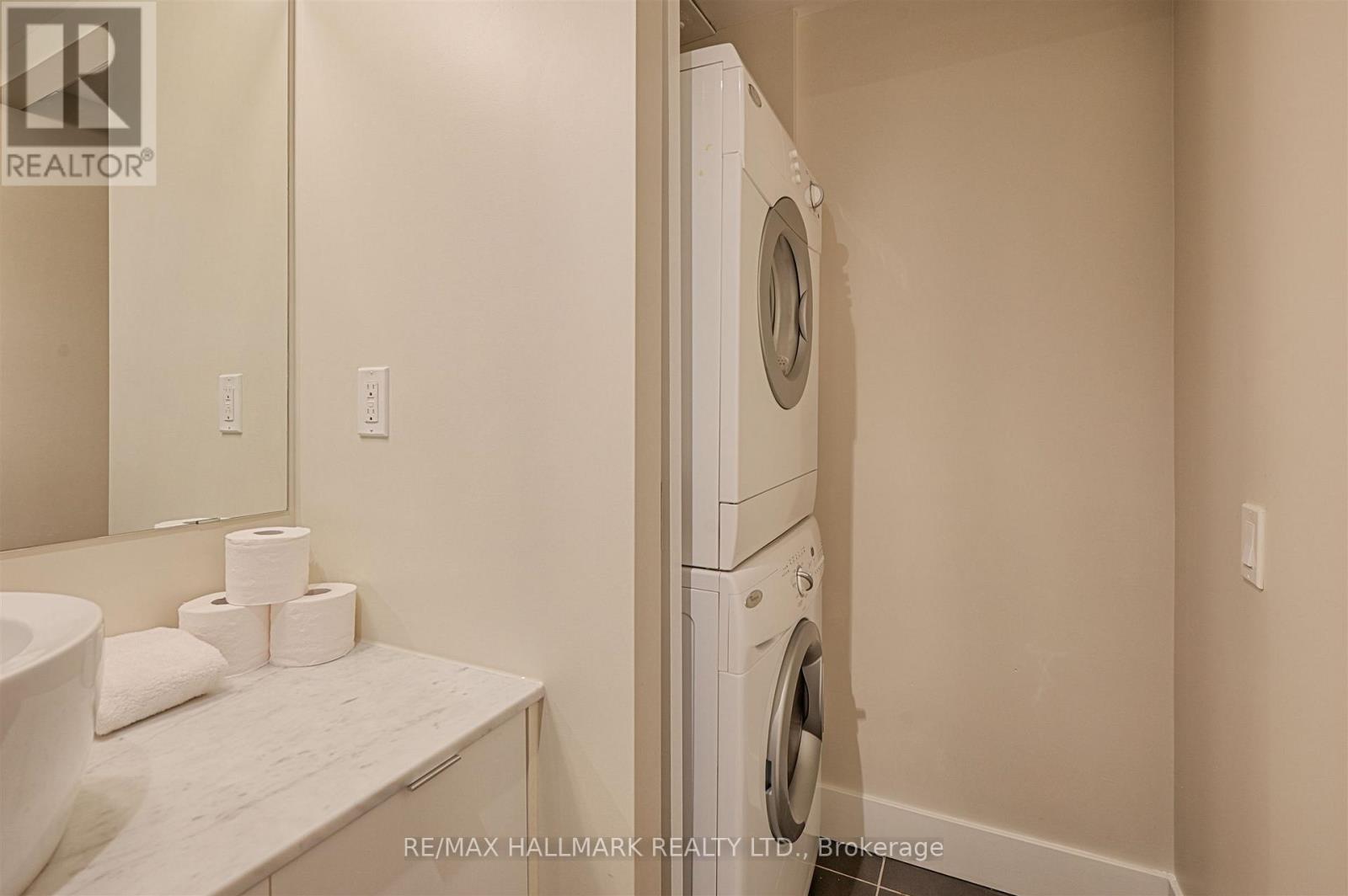 Photo 32 of 302 1048 Broadview Avenue, Toronto ON