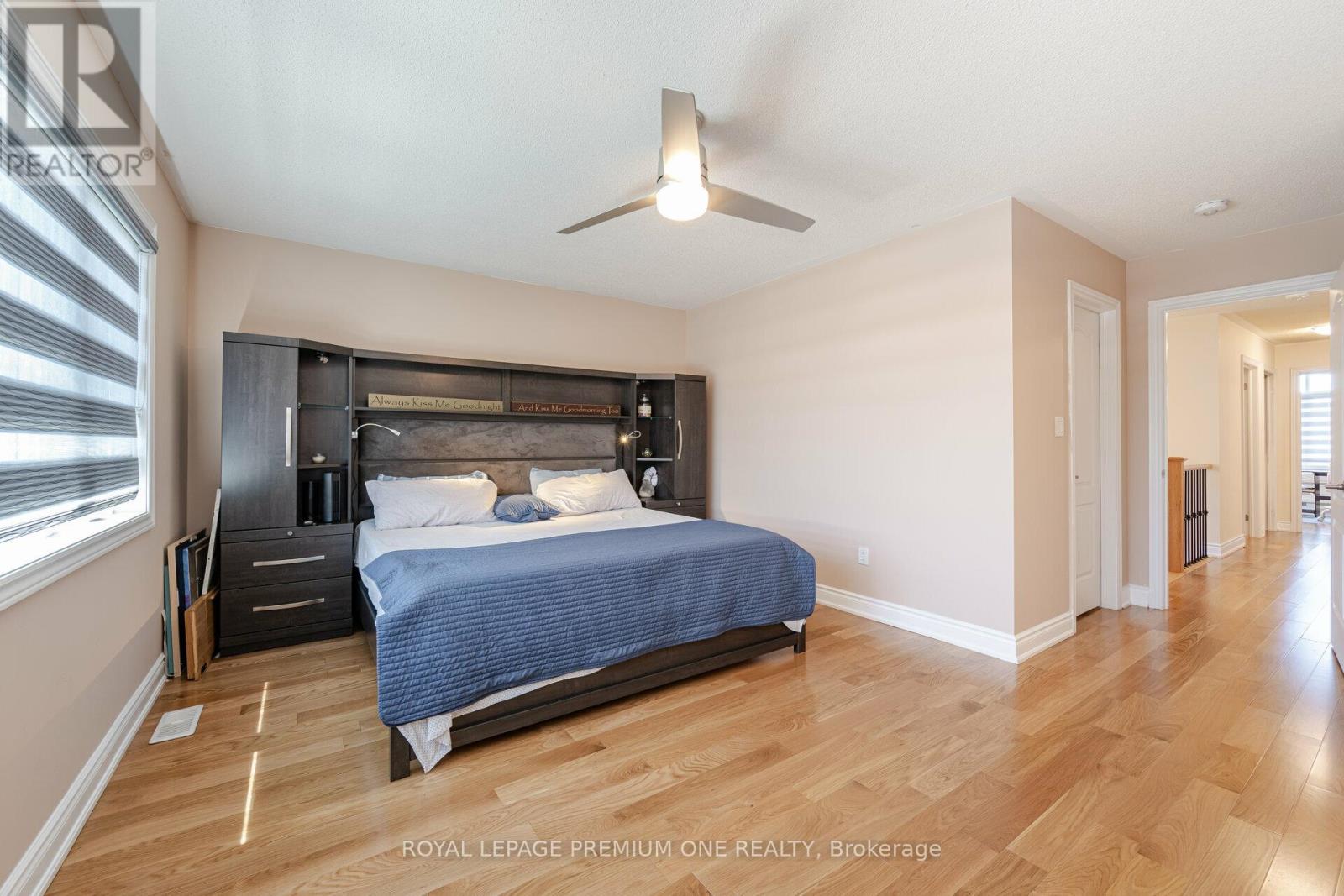 Photo 17 of 63 Morningstar Avenue, Whitby ON