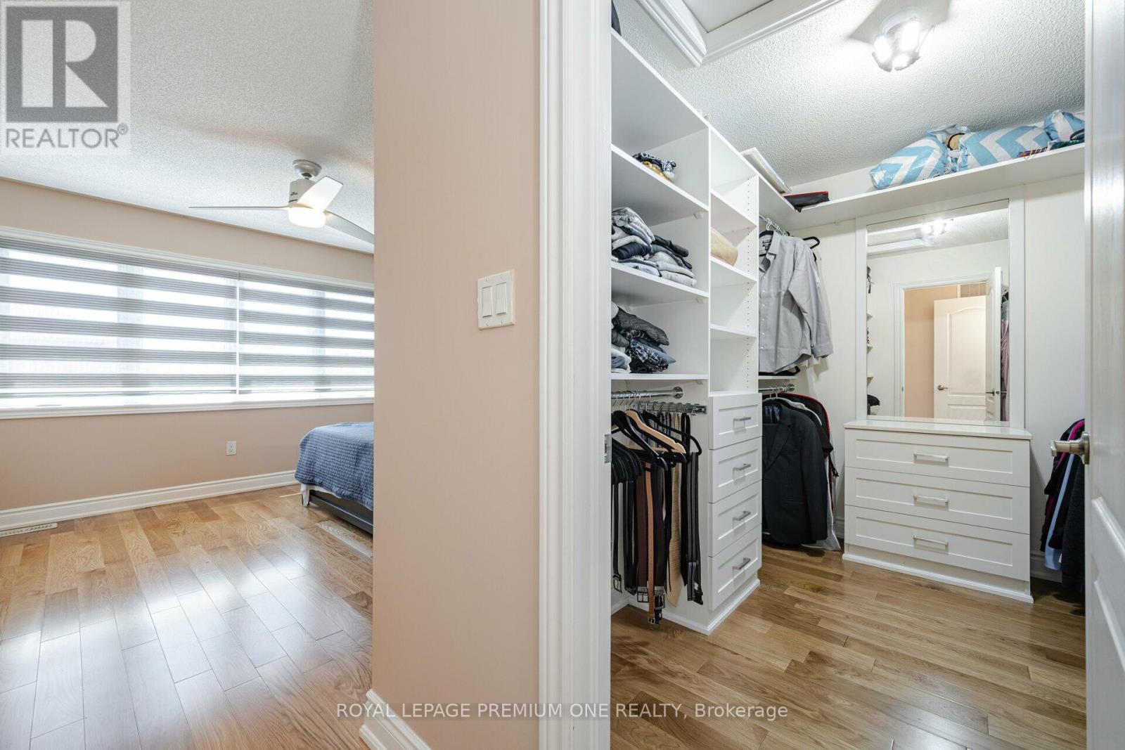 Photo 18 of 63 Morningstar Avenue, Whitby ON