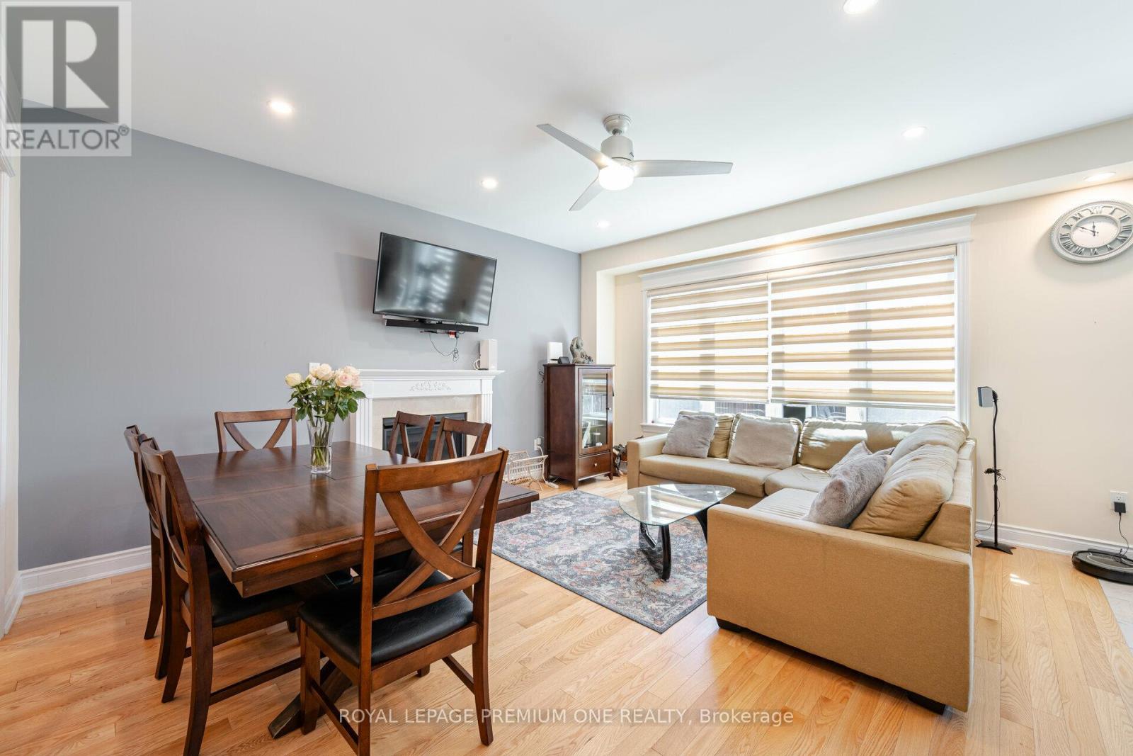 Photo 8 of 63 Morningstar Avenue, Whitby ON
