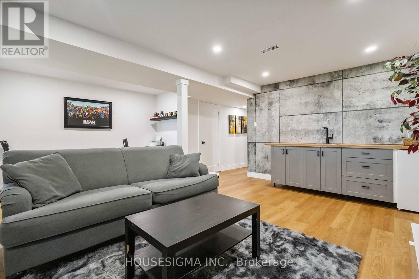 Photo 35 of 1430 Palmetto Drive, Oshawa ON