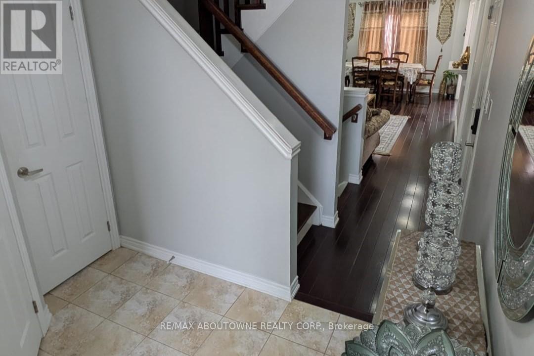 Photo 1 of 254 Fall Fair Way, Hamilton ON