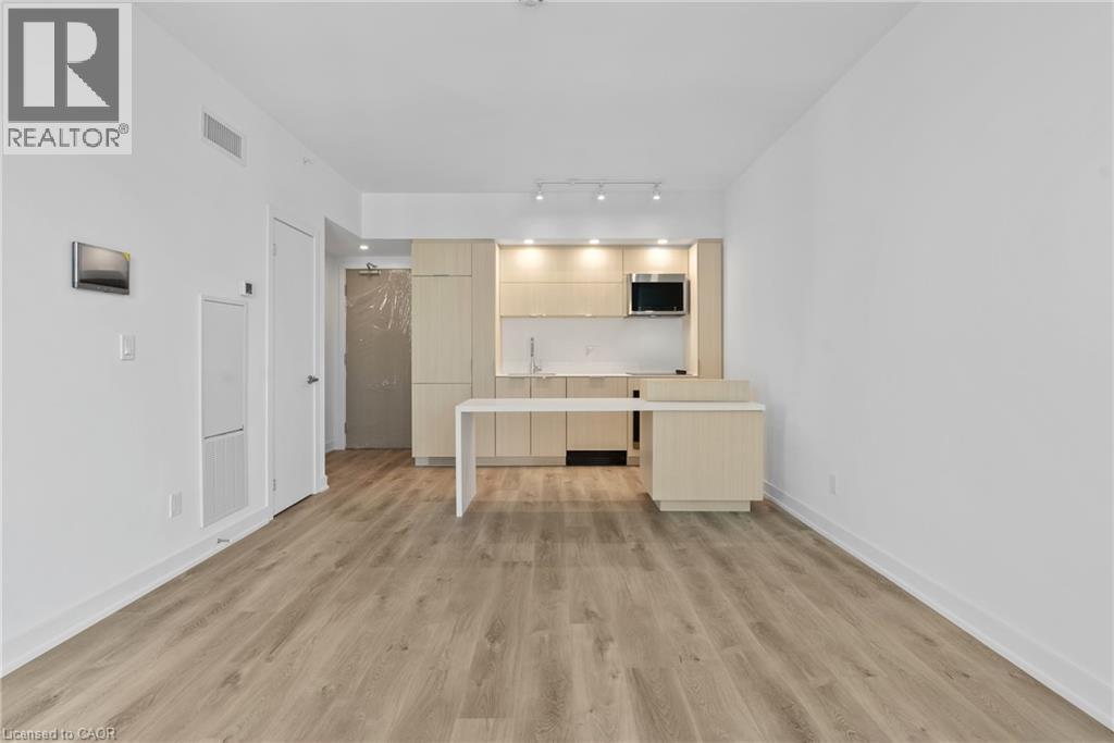 Photo 12 of 370 Martha Street Unit 2106, Burlington ON