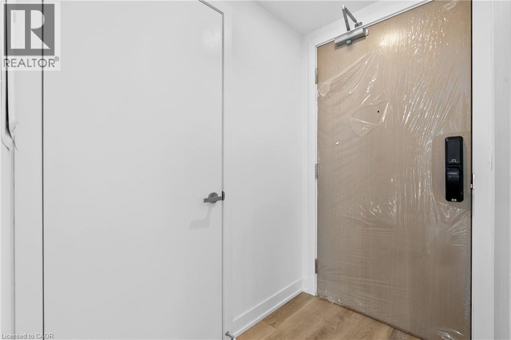 Photo 26 of 370 Martha Street Unit 2106, Burlington ON