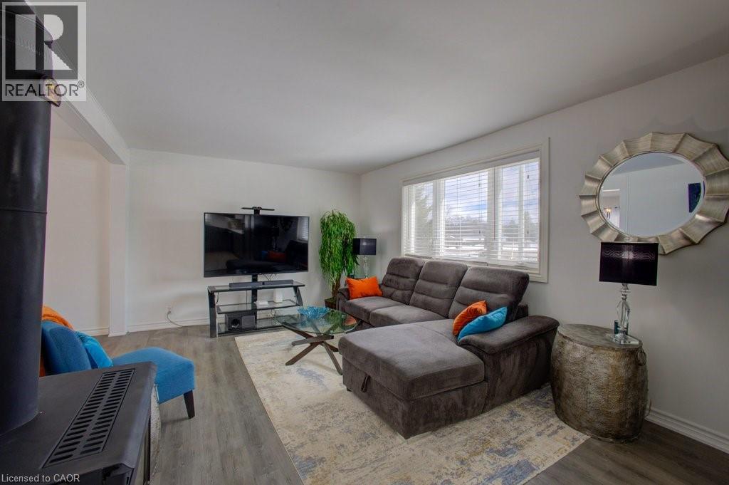 Photo 21 of 9488 Wellington Road 124, Erin ON