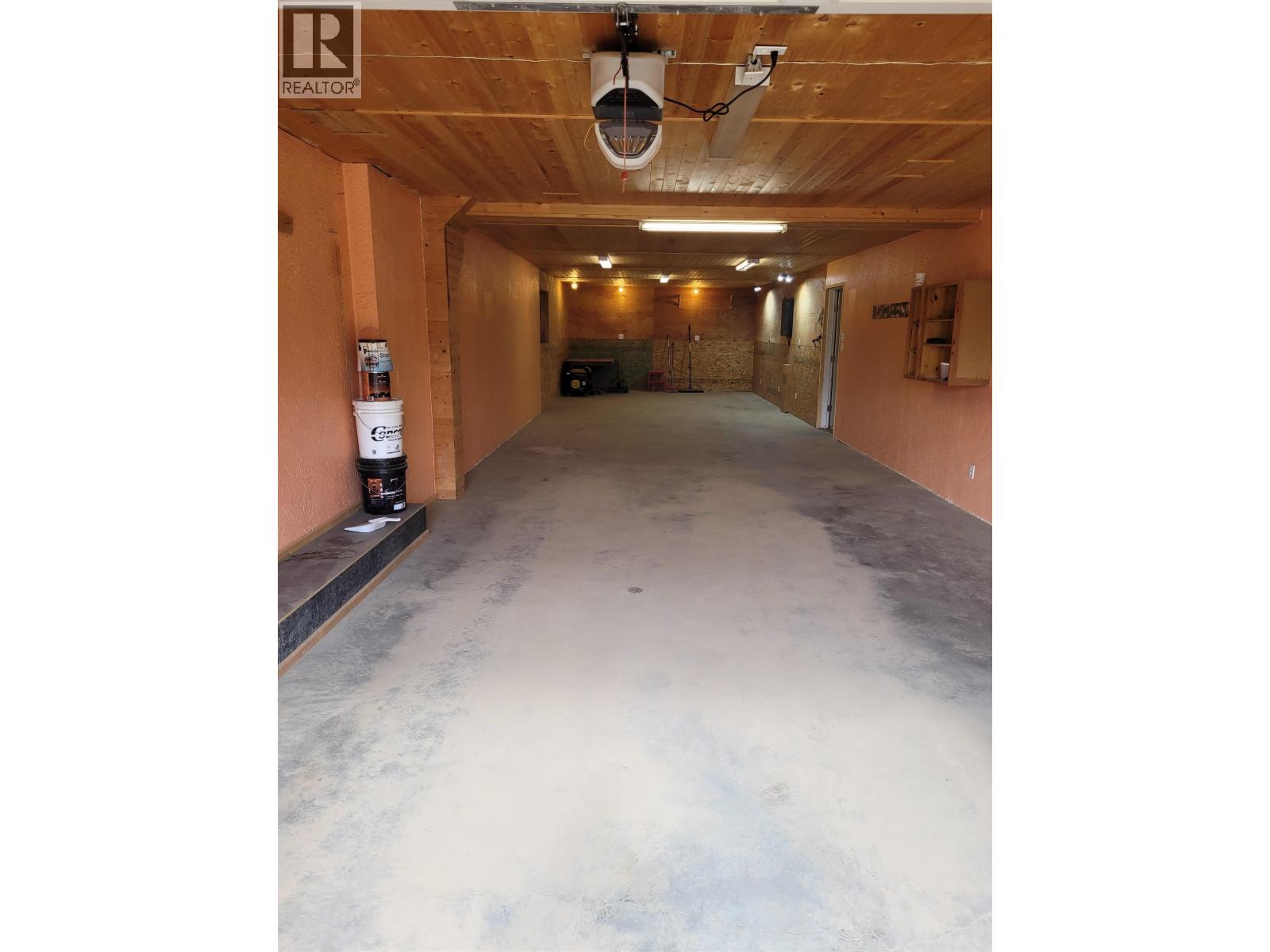 7585 NORTH BONAPARTE ROAD - 27