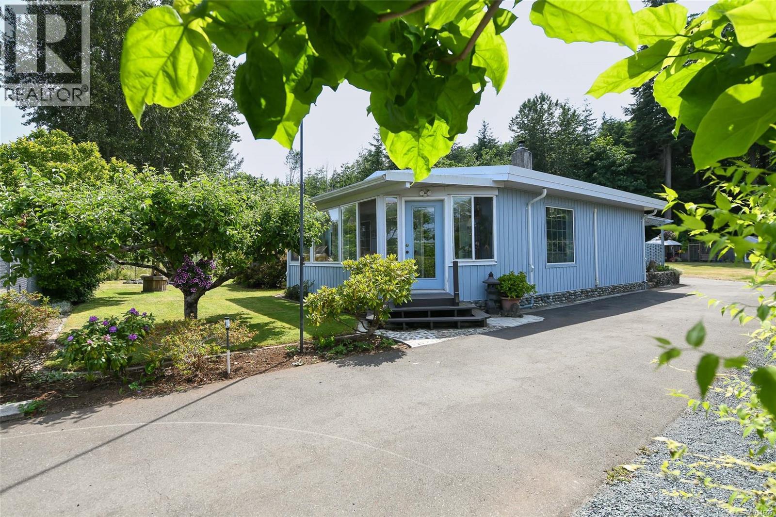 Photo 13 of 5340 Gainsberg Rd, Bowser BC