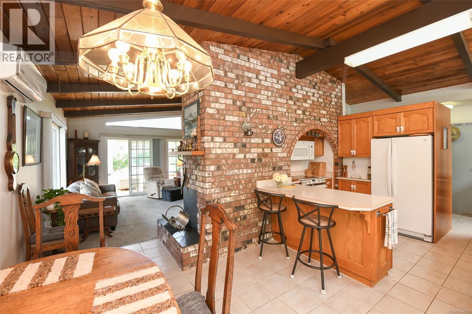 Photo 25 of 5340 Gainsberg Rd, Bowser BC