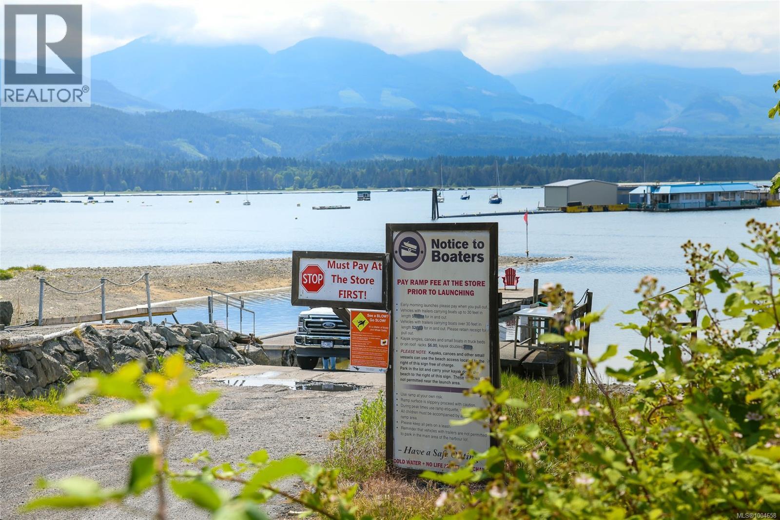 Photo 12 of 5340 Gainsberg Rd, Bowser BC