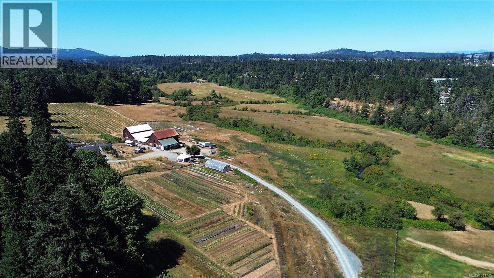 Photo 39 of 2028 Cathers Dr, Nanaimo BC