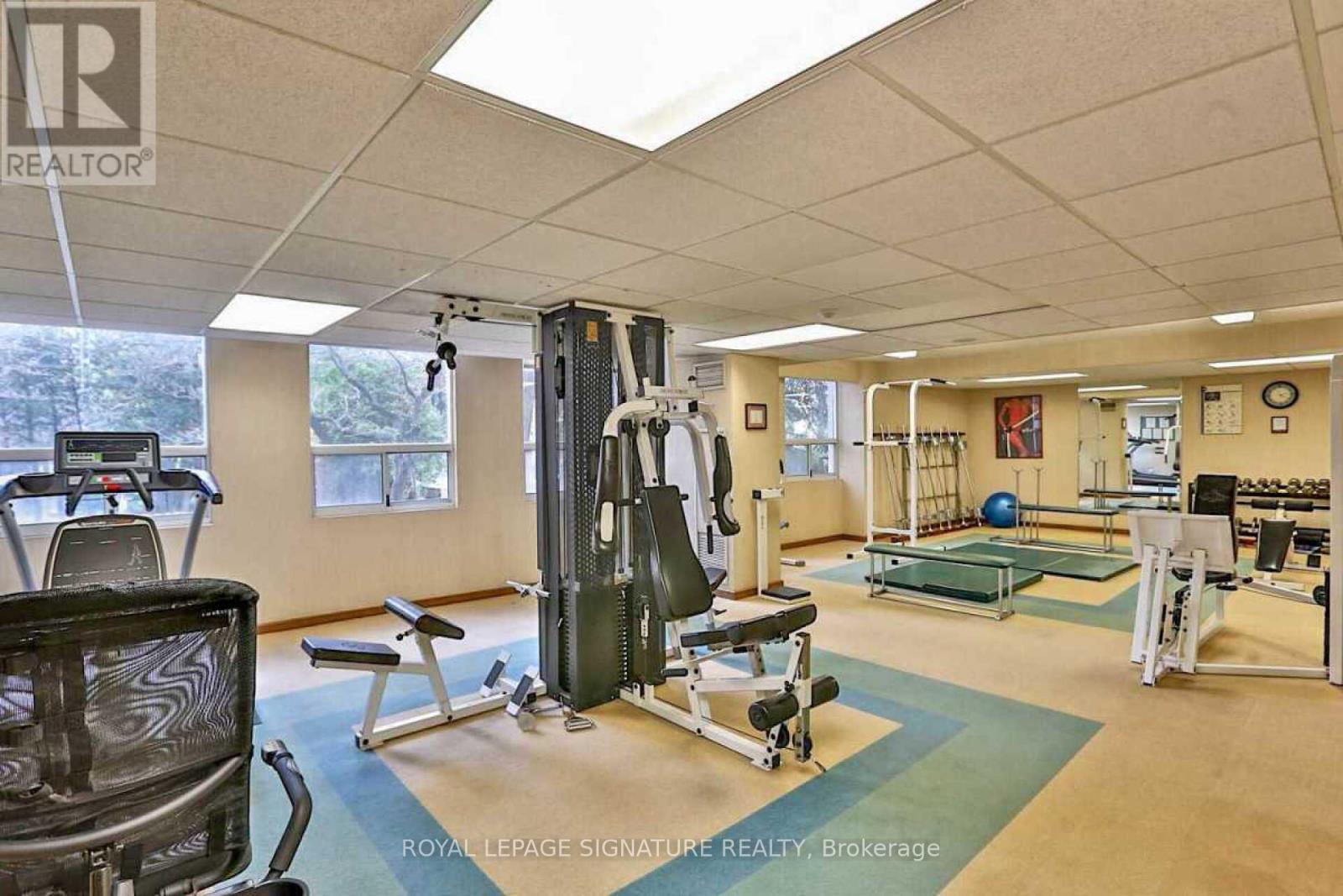 Photo 24 of 2606 3650 Kaneff Crescent, Mississauga ON