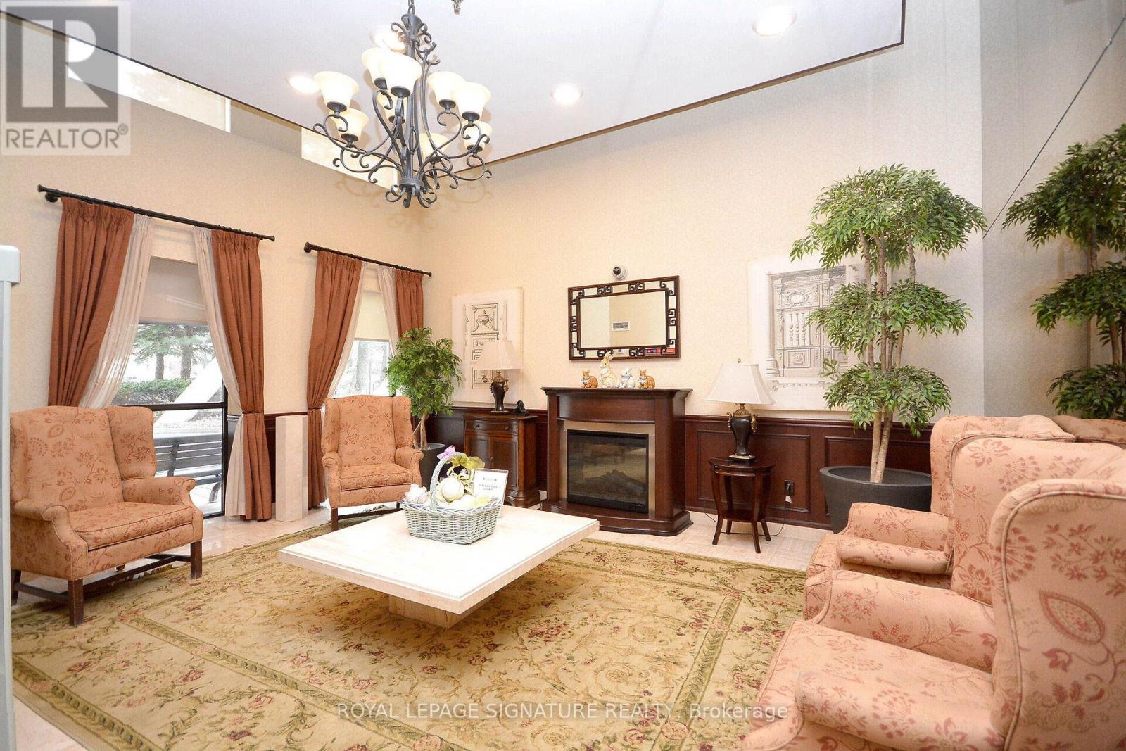 Photo 46 of 2606 3650 Kaneff Crescent, Mississauga ON
