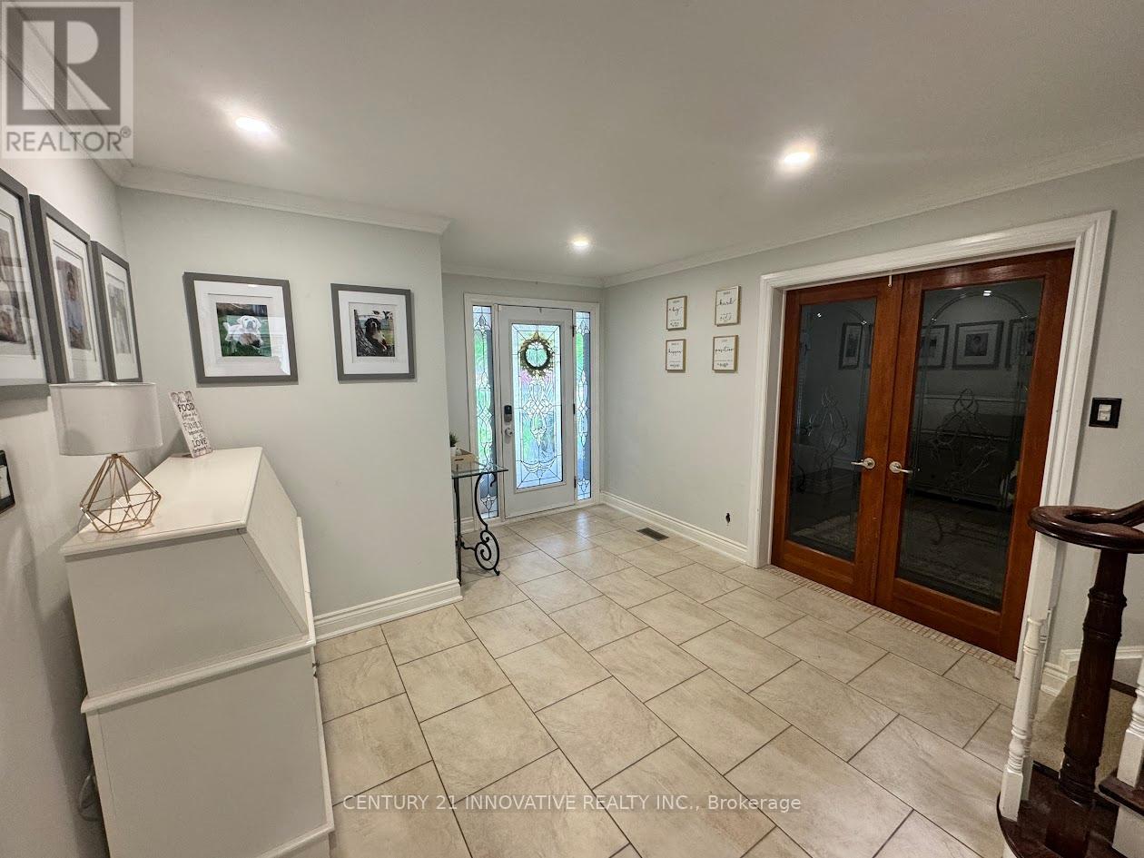 Single Family House for Sale in  LINDEN CRESCENT Brampton (Westgate) 
