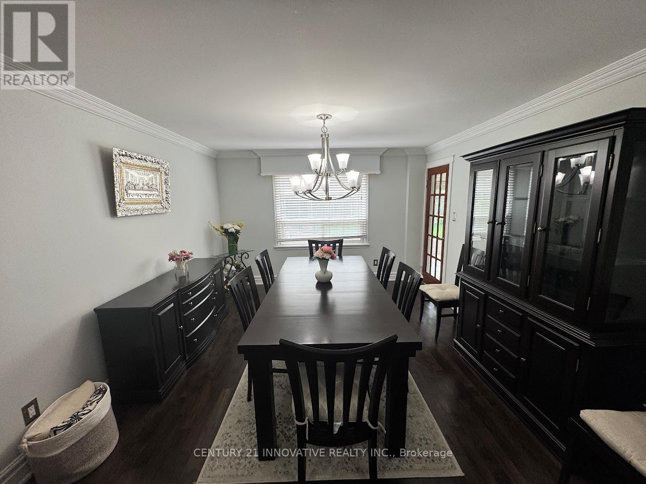 Single Family House for Sale in  LINDEN CRESCENT Brampton (Westgate) 
