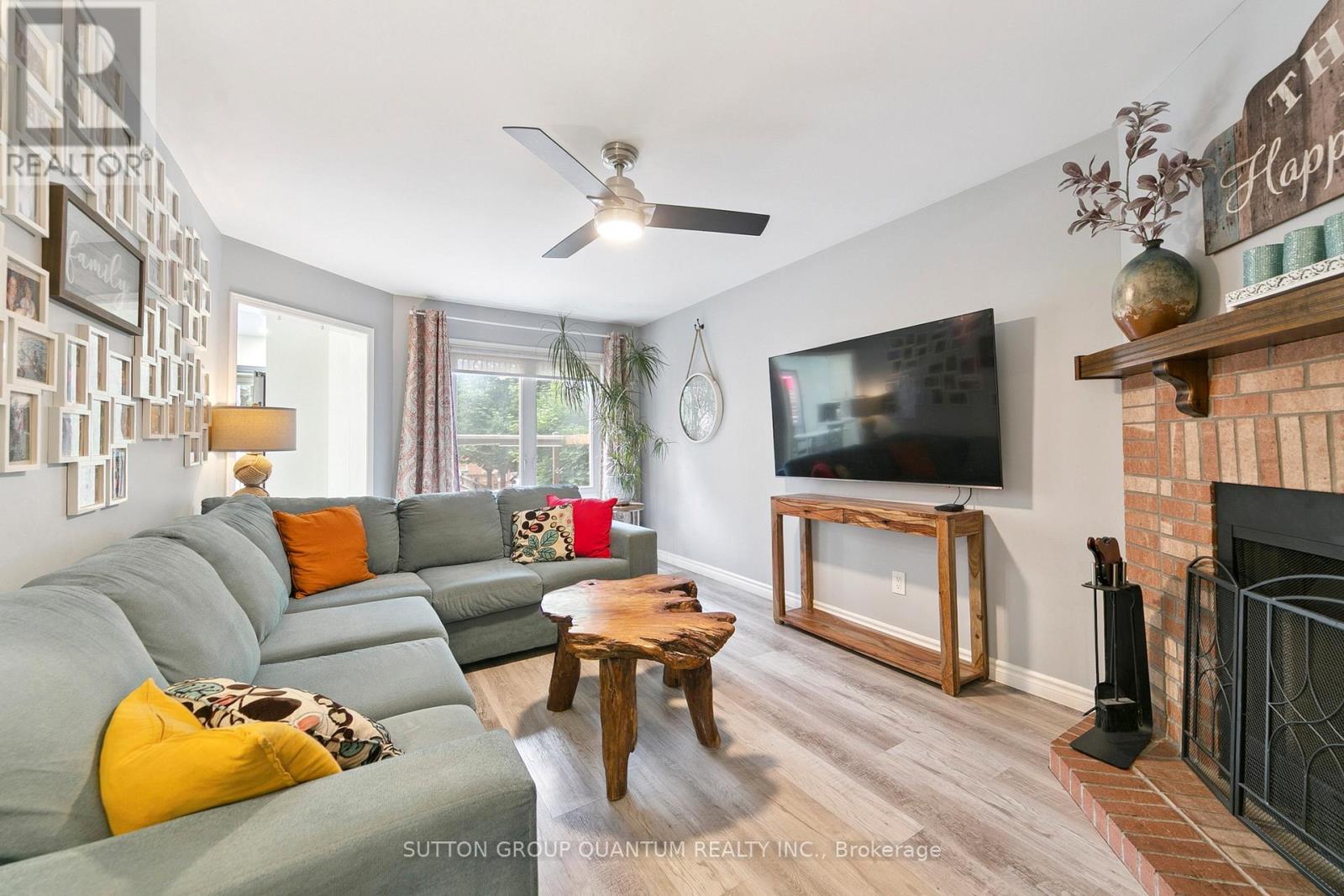 Photo 8 of 3523 Pintail Circle, Mississauga ON